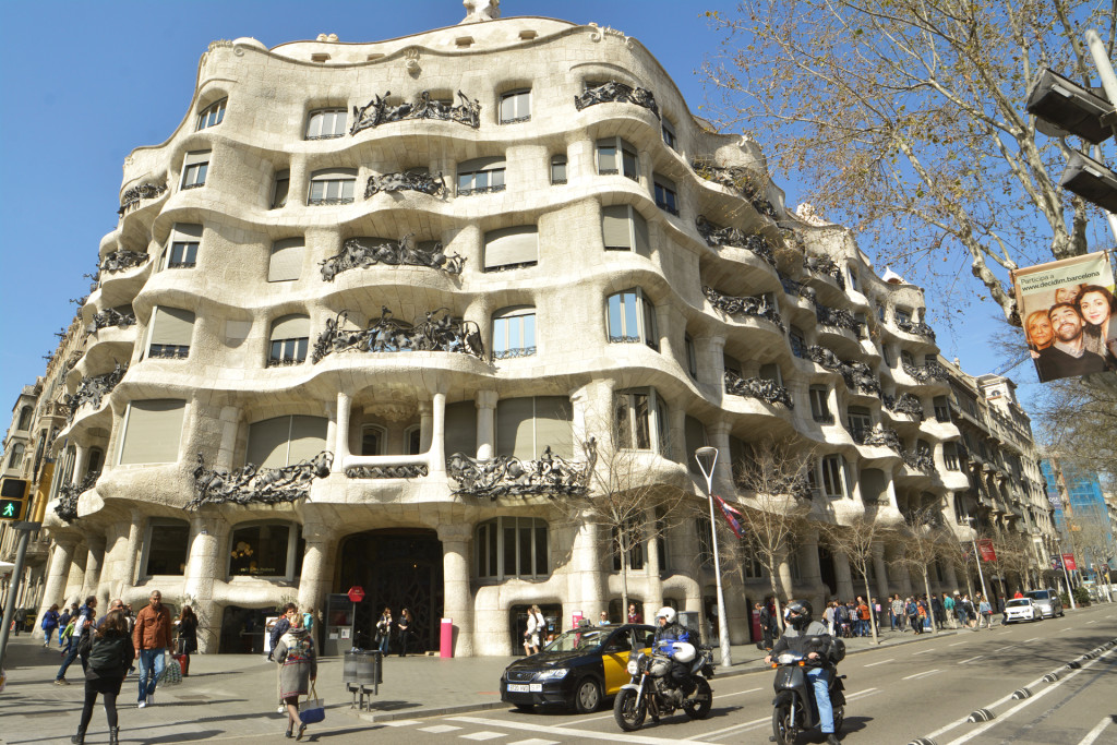 Casa-Mila3